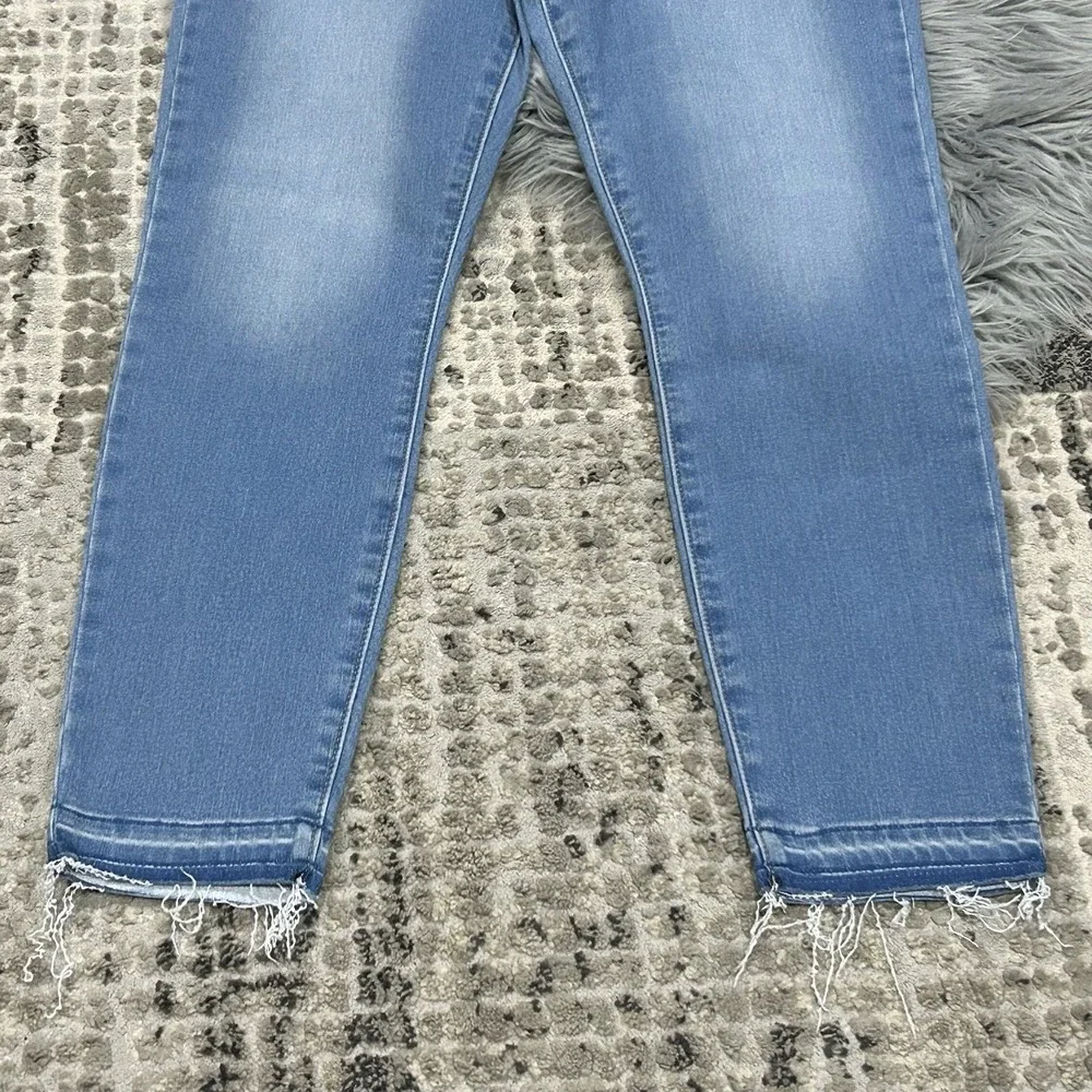Old Navy Rockstar Womens Light Wash Secret Soft Skinny Jeans Stretch Size 10 NWT